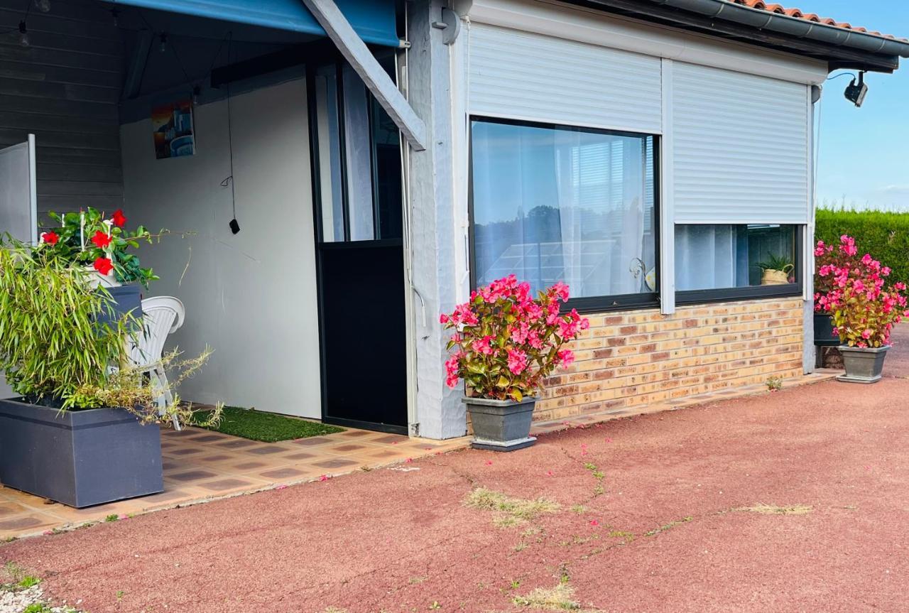 Bed and Breakfast La Ligonne Marillac Exterior foto